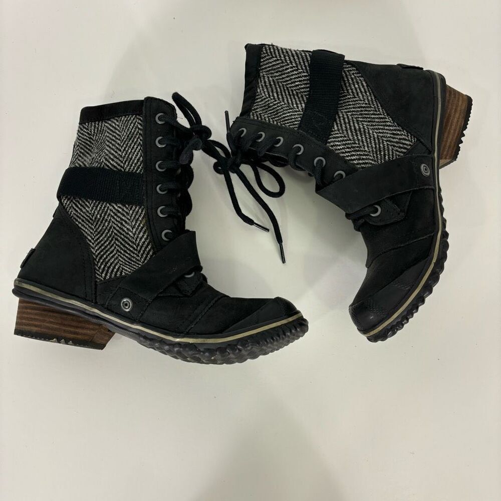 Sorel Women’s Black Slimboot Lace Up Winter Boots Size 7.5 - Picture 7 of 9